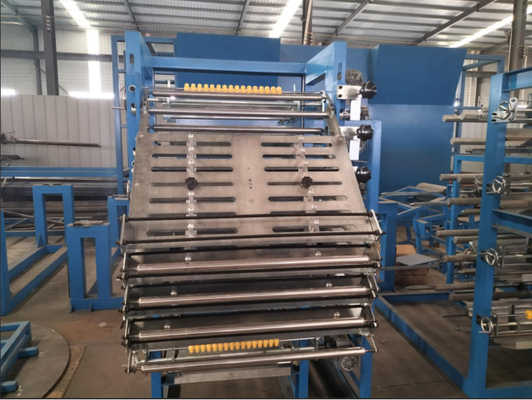 ซื้อ เครื่องทํายางจักรยานยนต์ 4 ชั้น และเครื่องส่งยางอัตโนมัติ online manufacture