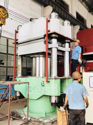 ซื้อ 1500 ตัน ความดันยาง Fender Hydraulic Vulcanizing เครื่องพิมพ์ตามความต้องการ online manufacture